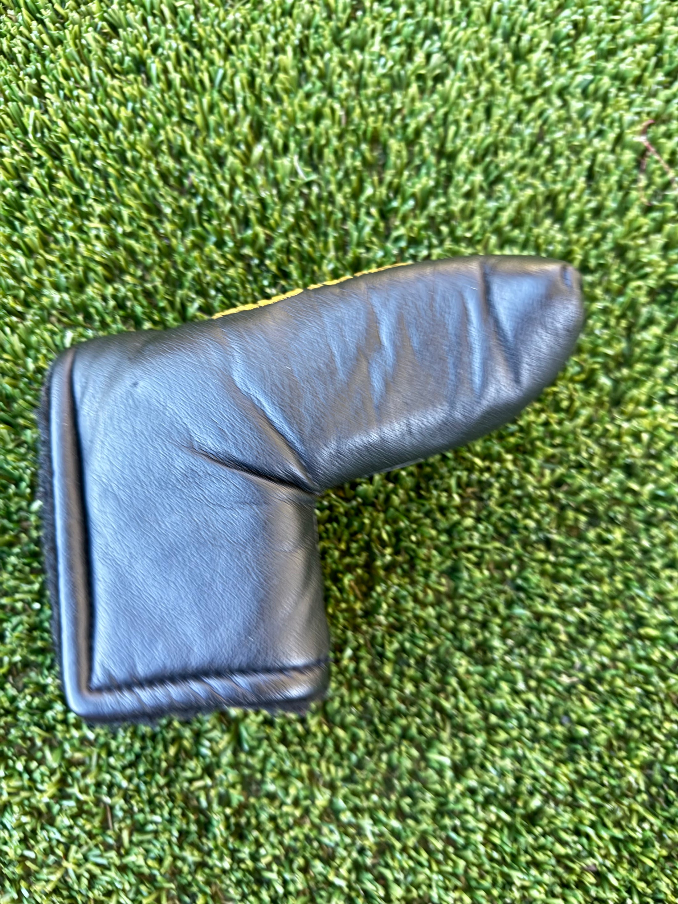 Scotty cameron milled putters headcover