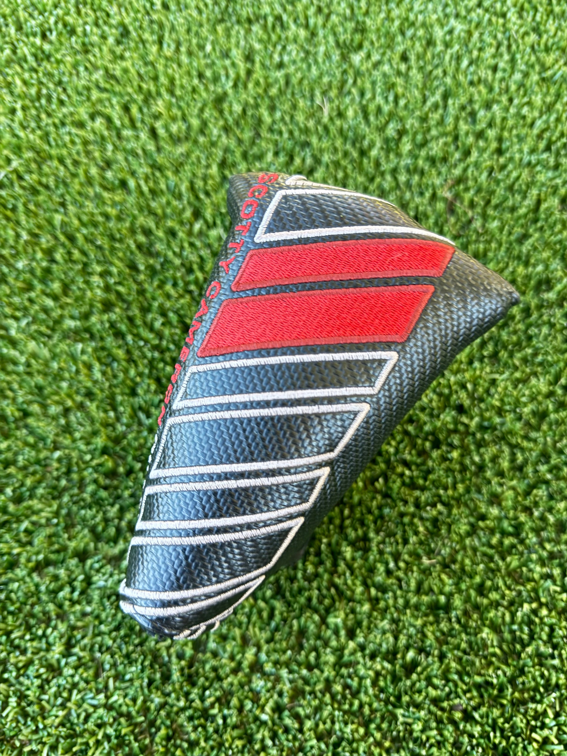 Scotty cameron mid mallet headcover