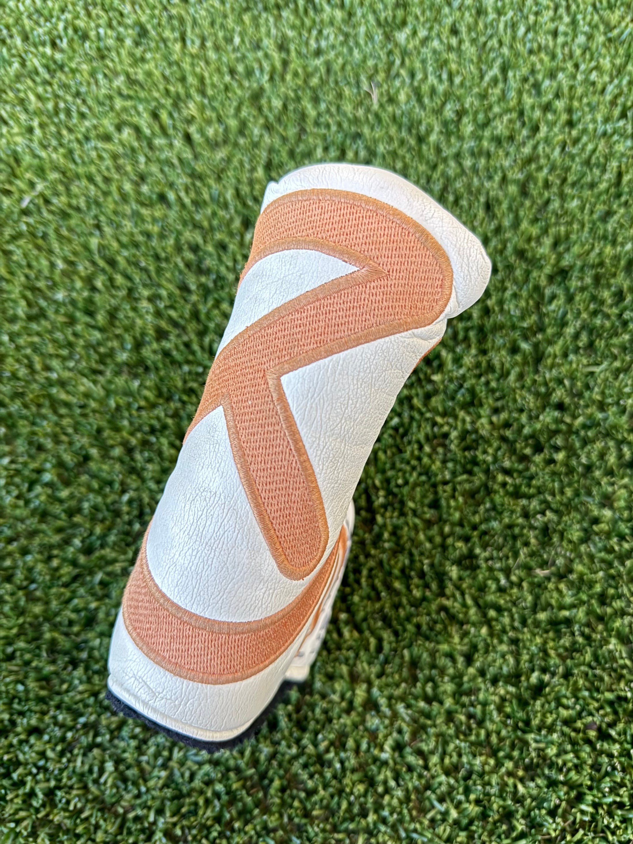 Scotty Cameron Orange White Industrial Circle T headcover