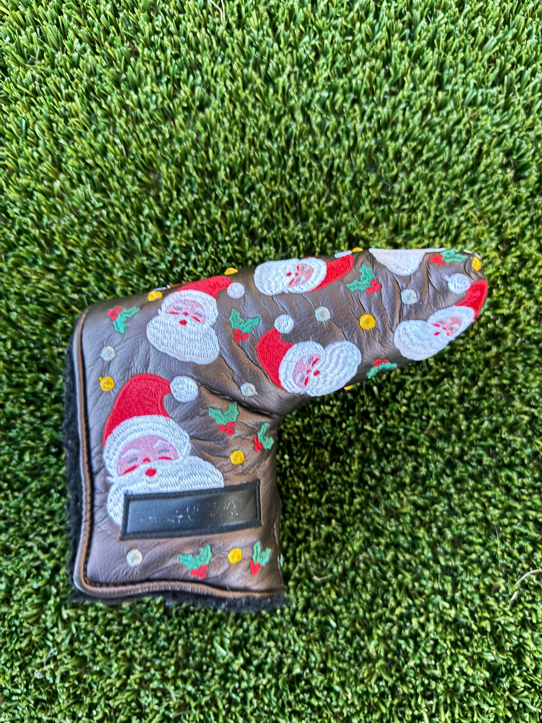 Scotty Cameron 2020 dancing Santa headcover