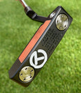 Load image into Gallery viewer, Scotty Cameron Tour Black Timeless Button Back SSS 360G Circle T Putter
