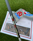 Load image into Gallery viewer, Scotty Cameron Tour Black Timeless Button Back SSS 360G Circle T Putter
