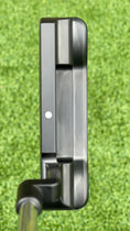 Load image into Gallery viewer, Scotty Cameron Tour Black Masterful 1 Tour Rat SSS 350G
