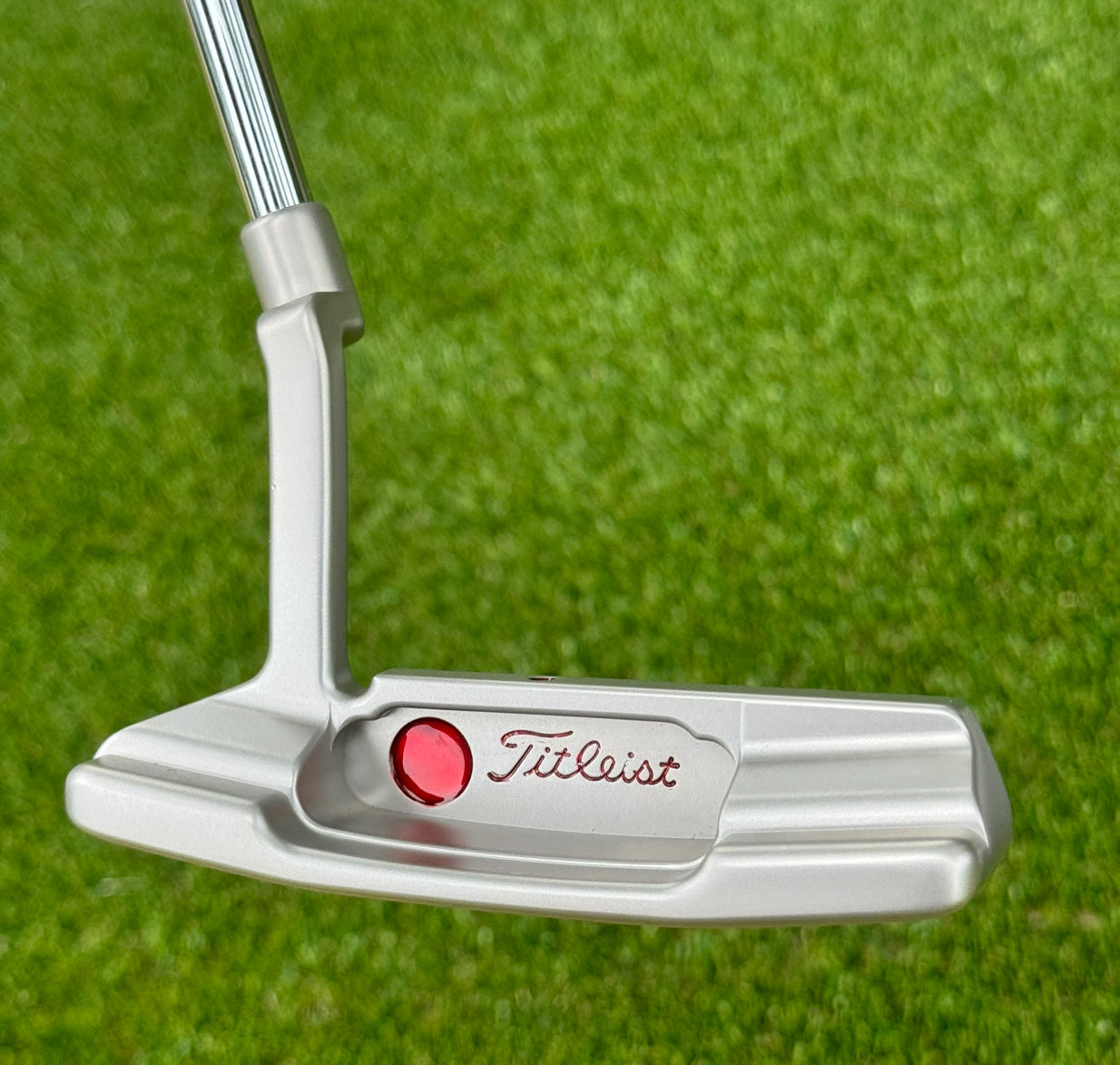 Scotty Cameron Timeless Newport 2 GSS 340G Cherry Bombs Circle T Putter