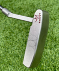 Load image into Gallery viewer, Scotty Cameron Tour 009 Masterful Welded Mid Slant 350G Circle T Putter
