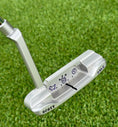 Load image into Gallery viewer, Scotty Cameron 009M SSS 350G Welded long Neck Scoty Dale Circle T Putter
