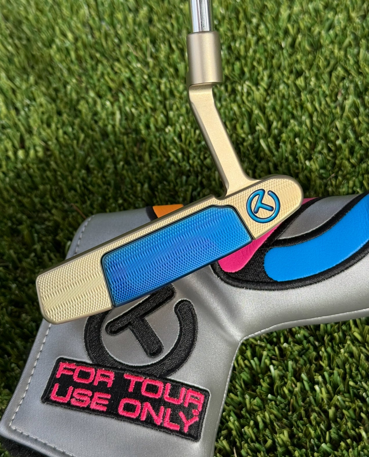 ✨Chromatic Bronze Concept 1 360G Circle T Putter✨