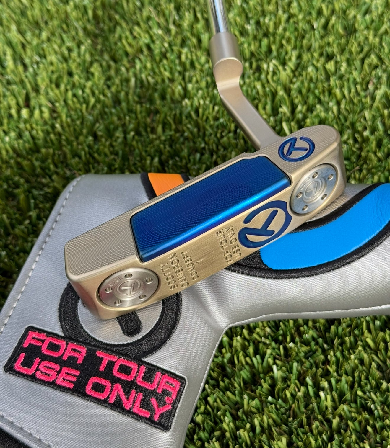 ✨Chromatic Bronze Concept 1 360G Circle T Putter✨