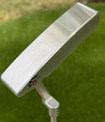 Load image into Gallery viewer, Scotty Cameron Timeless TourType SSS 350G Hot Head Harry, Jester Circle T Putter
