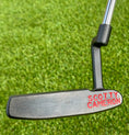 Load image into Gallery viewer, Scotty Cameron Carbon Tour Black 009M 350G Circle T Putter
