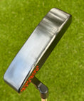 Load image into Gallery viewer, Scotty Cameron Carbon Tour Black 009M 350G Circle T Putter
