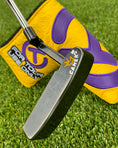 Load image into Gallery viewer, Scotty Cameron Tour Black 009 Masterful 350G Circle T Putter Crowned Scotty Dog

