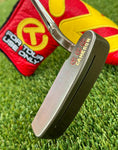 Load image into Gallery viewer, Scotty Cameron 009 Prototype 1.5 Oil Can Beached 350G Circle T Putter Crowned C
