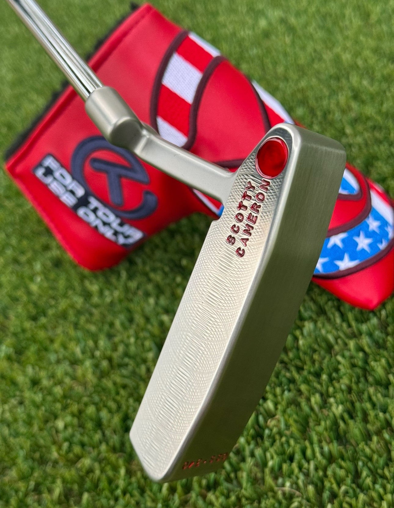 Scotty Cameron Timeless Newport 2 GSS 340G Cherry Bombs Circle T Putter