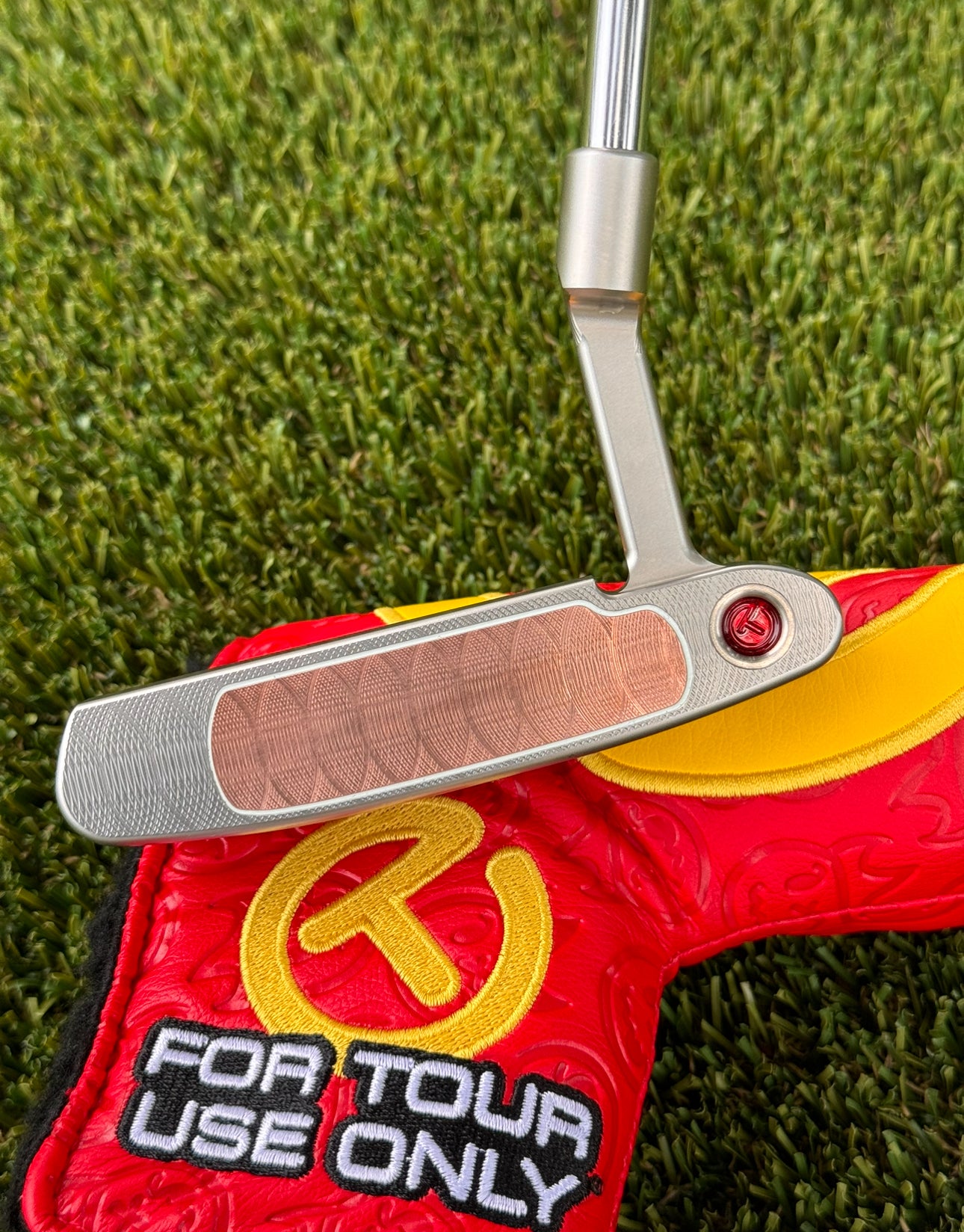 Scotty Cameron Masterful Tourtype Button Back 360G Circle T Putter