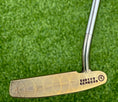 Load image into Gallery viewer, Scotty Cameron Two Tone Welded 1.5 009 Masterful 350G Circle T Putter
