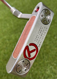 Load image into Gallery viewer, Scotty Cameron Masterful Tourtype Button Back 360G Circle T Putter
