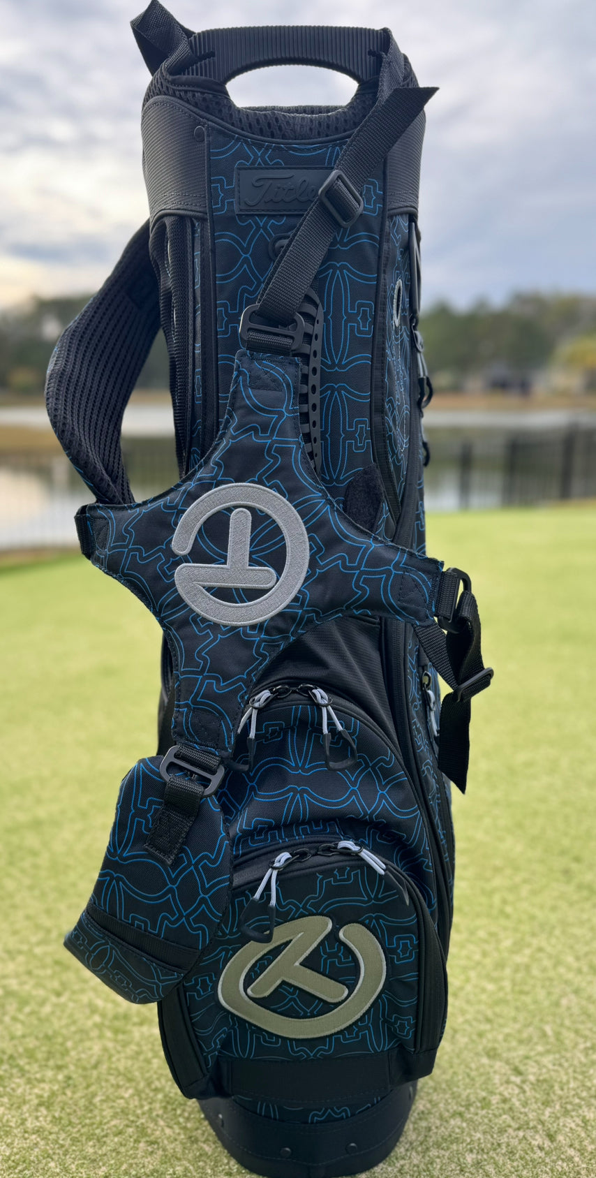 Scotty Cameron 2022 Wallpaper Blue Pathfinder Circle T Stand Bag