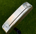 Load image into Gallery viewer, Scotty Cameron 009M Beached Welded Two Tone Hot Head Harry, Jesters Circle T Putter
