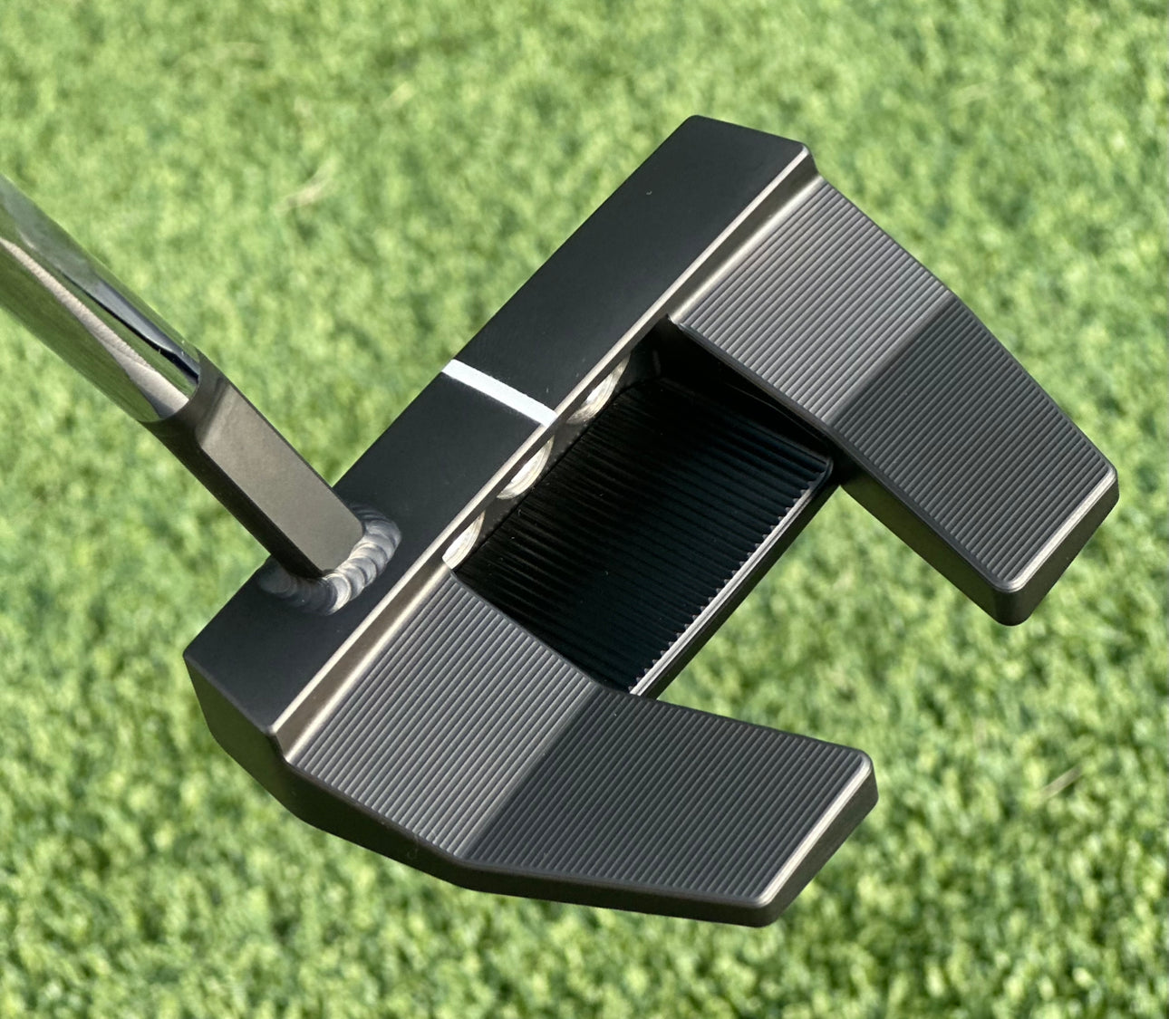 Scotty Cameron Tour Black Welded Neck Phantom X T5.5 Circle T Putter