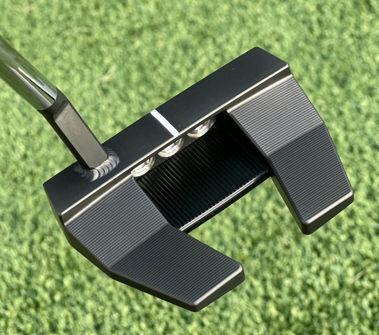 Scotty Cameron Tour Black Welded Neck Phantom X T5.5 Circle T Putter