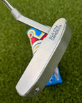 Load image into Gallery viewer, Newport GSS Welded Mid Slant Cameron & Co 350G Circle T Putter
