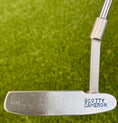 Load image into Gallery viewer, Newport GSS Welded Mid Slant Cameron & Co 350G Circle T Putter
