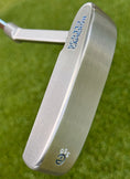 Load image into Gallery viewer, Newport GSS Welded Mid Slant Cameron & Co 350G Circle T Putter
