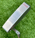 Load image into Gallery viewer, Scotty Cameron Timeless TourType SSS Cherry Bombs 350G Circle T Putter
