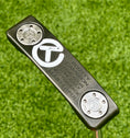 Load image into Gallery viewer, Scotty Cameron Tour Black Masterful Button Back SSS 360G Circle T Putter
