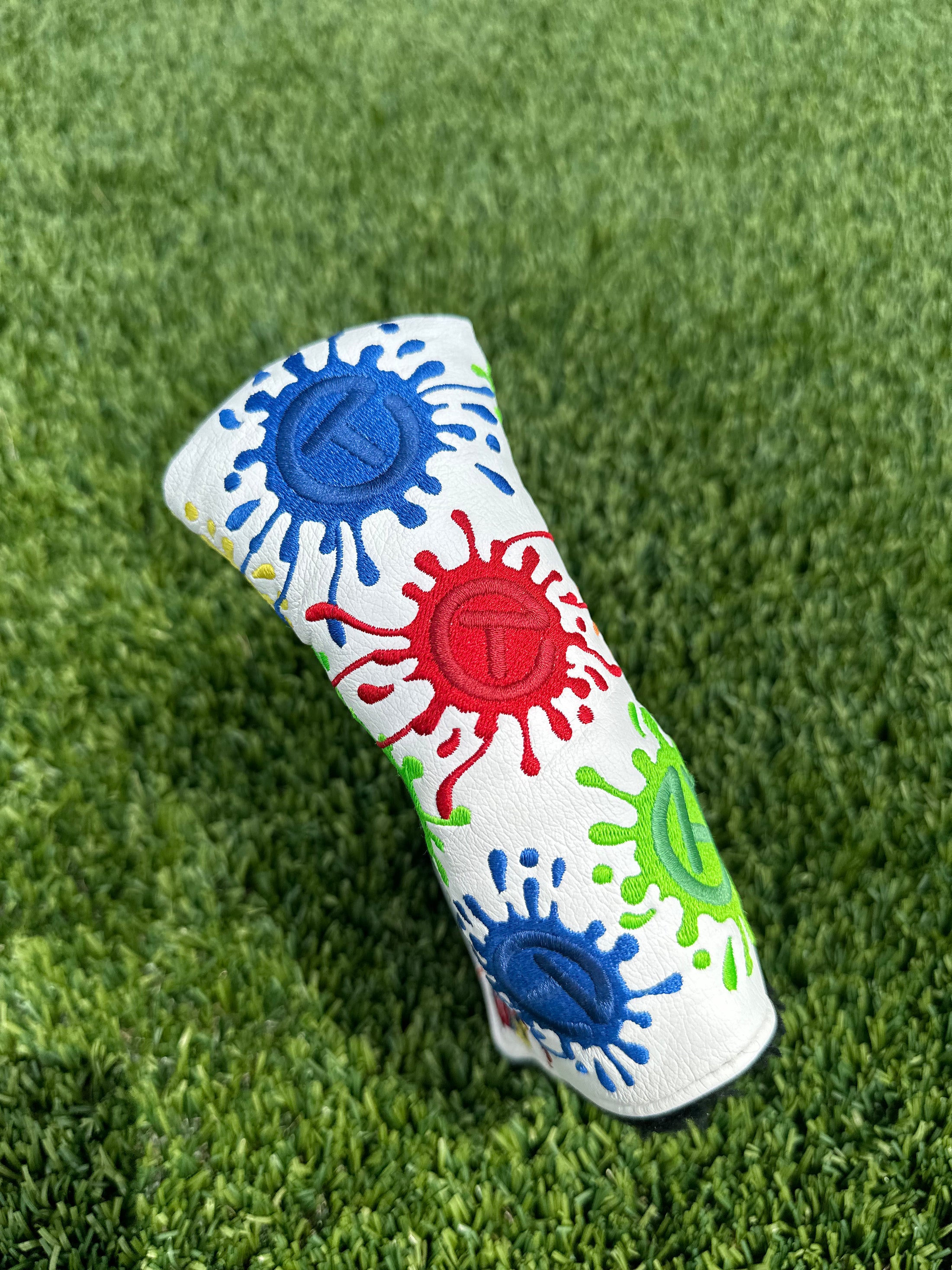 Scotty Cameron Paint Splash White Circle T Headcover