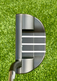 Load image into Gallery viewer, Scotty Cameron Tour Black T22 Fastback 1.5 Welded Neck Circle T 360G
