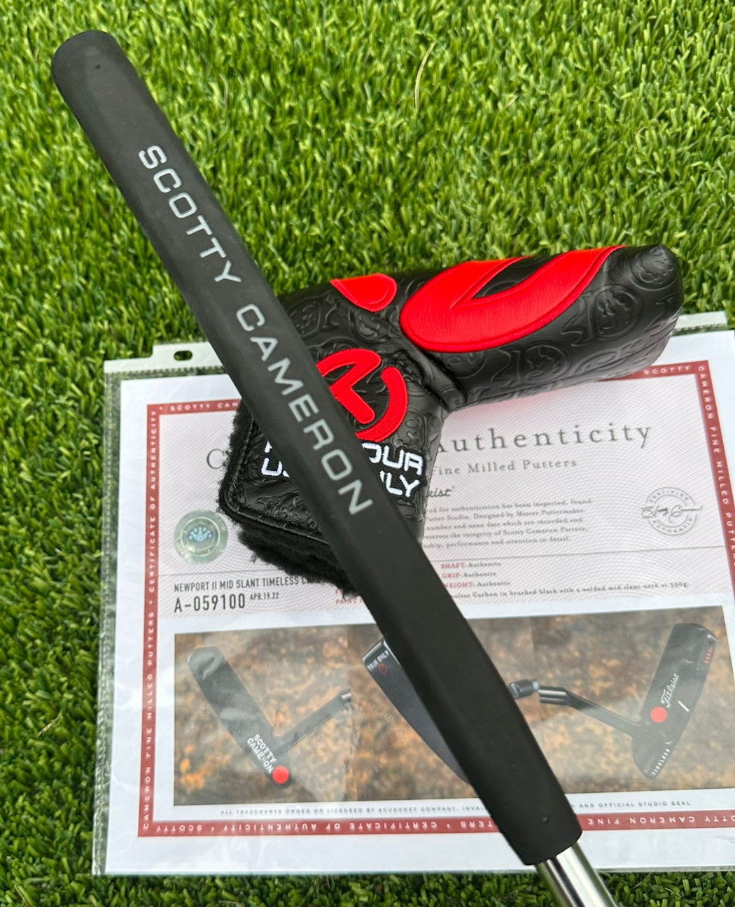 Scotty Cameron Tour Black Welded Mid Slant Cherry Bomb Titleist 350G Circle T