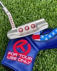 Load image into Gallery viewer, Scotty Cameron Tour Newport Button Back Circle T
