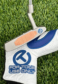 Load image into Gallery viewer, Scotty Cameron Raw Tour T22 Silver Mist SSS 360G Circle T ~ Brooks Koepka Model
