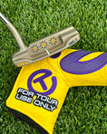 Load image into Gallery viewer, Scotty Cameron King Peace Surfer Tour 009M 1.5 Welded Flow Neck Chromatic Bronze 350G Circle T
