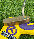 Load image into Gallery viewer, Scotty Cameron King Peace Surfer Tour 009M 1.5 Welded Flow Neck Chromatic Bronze 350G Circle T
