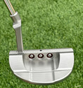 Load image into Gallery viewer, Scotty Cameron Tour Welded Neck Button Back F 5.5 Circle T Putter
