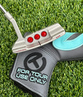 Load image into Gallery viewer, Scotty Cameron Timeless GSS 350G Cherry Bombs Circle T
