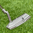 Load image into Gallery viewer, Scotty Cameron Tour Newport 2 T22 Raw SSS 350G Circle T
