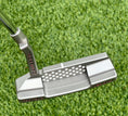 Load image into Gallery viewer, Scotty Cameron Tour Newport 2 T22 Raw SSS 350G Circle T
