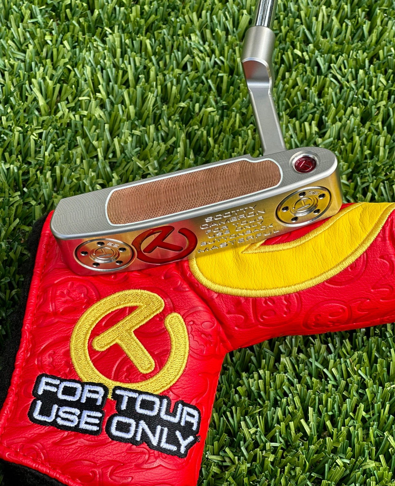 Scotty Cameron Tour Masterful Button Back 360G SSS Circle T Putter