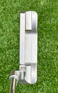 Load image into Gallery viewer, Scotty Cameron Tour Masterful Button Back 360G SSS Circle T Putter
